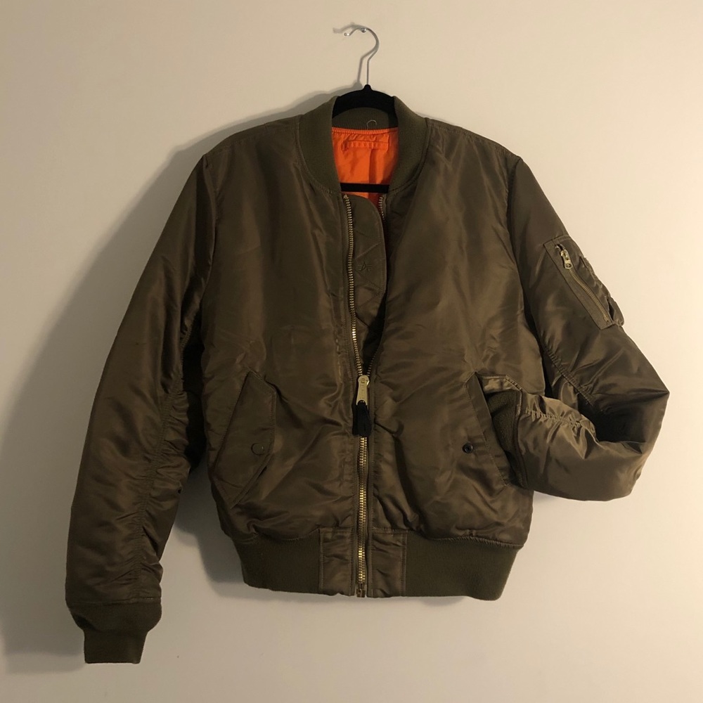 MA-1 Alpha Industries- reversible bomber jacket